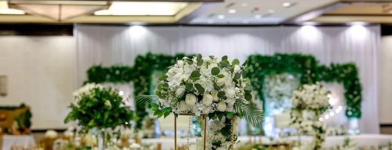 Striking Trend Event Design & Decor